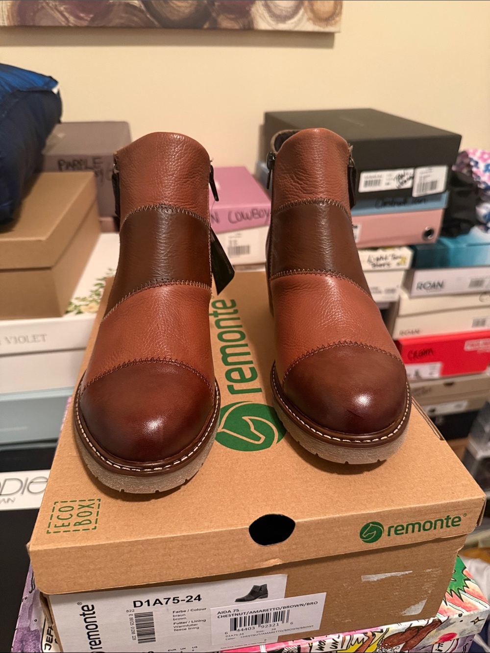 Remonte Men’s Two-Tone Brown Leather Chukka Boots